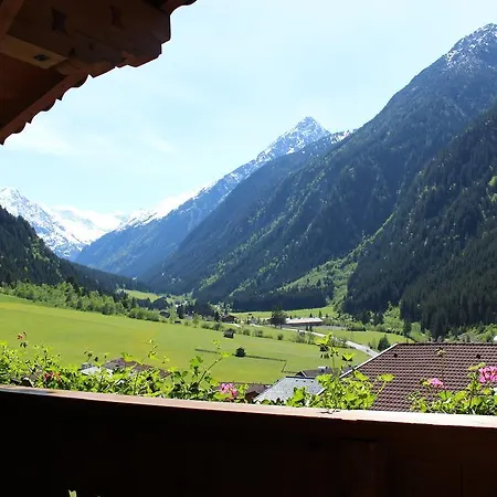 Ferienheim Gasteig * Neustift im Stubaital