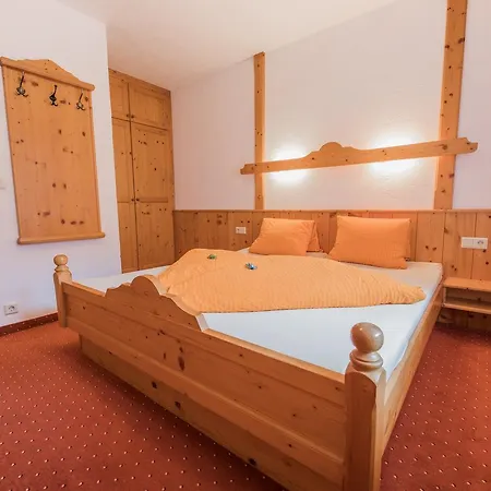 Apartment Ferienheim Gasteig Neustift im Stubaital
